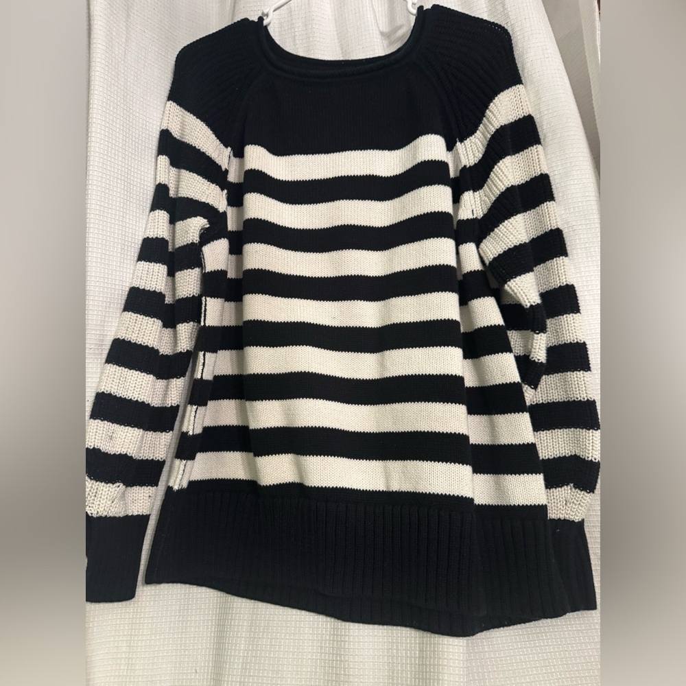 Aerie Black and White Striped Crew Neck Sweater